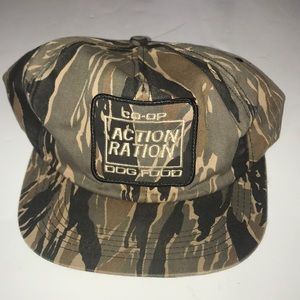 Men’s Co-Op Action Ration Dog Food Hat Vintage